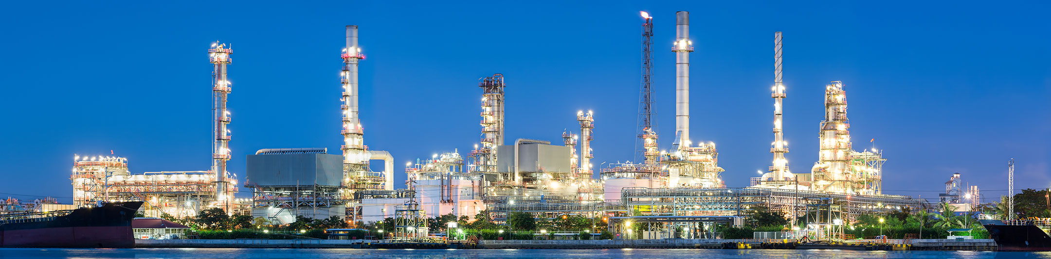 Industrial pumps and fluid management systems for oil and gas.